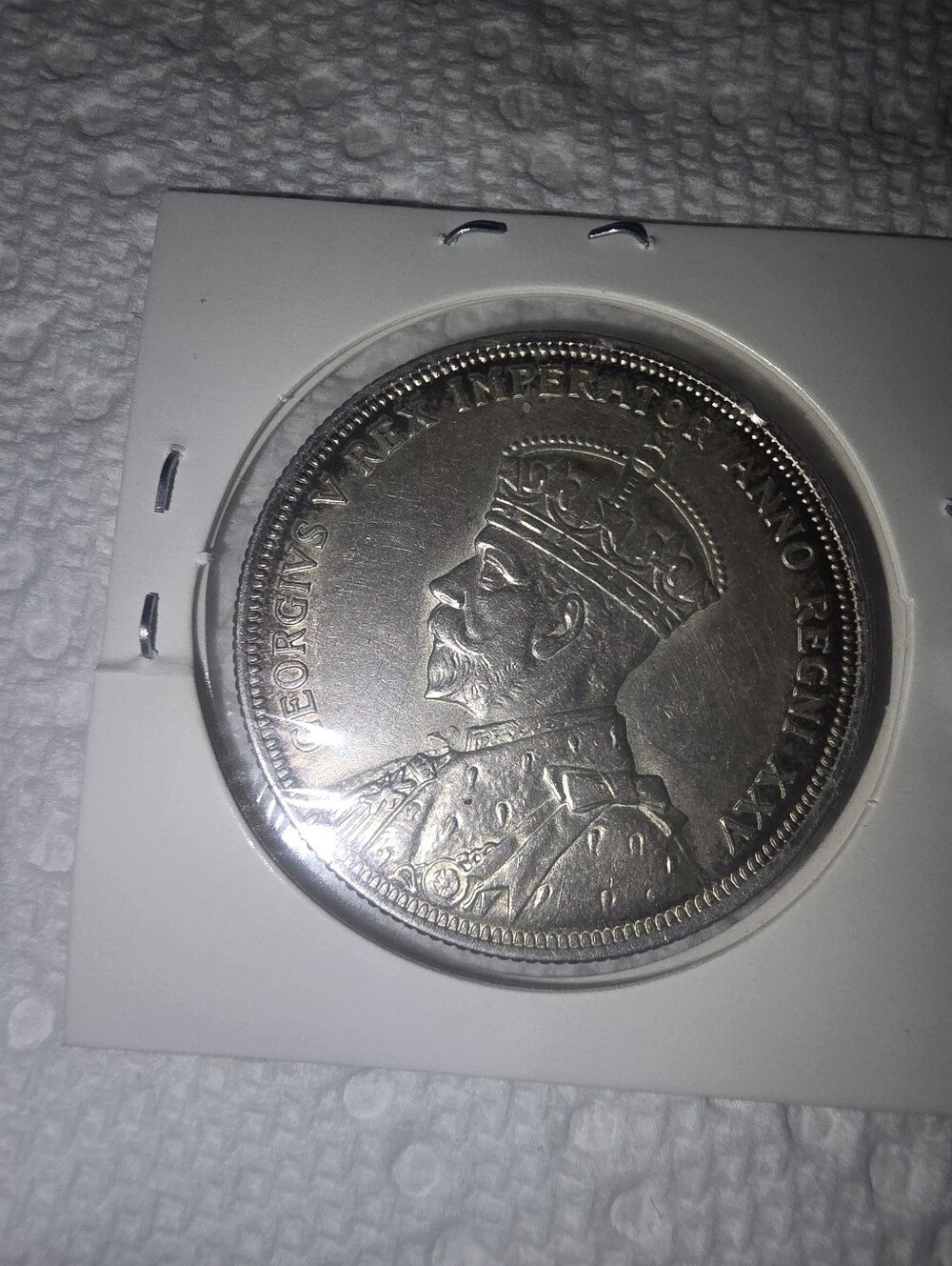 PRICE DROP** First Circulated Year For The Canadian Silver Dollar (80% Silver) - Picture 2 of 10